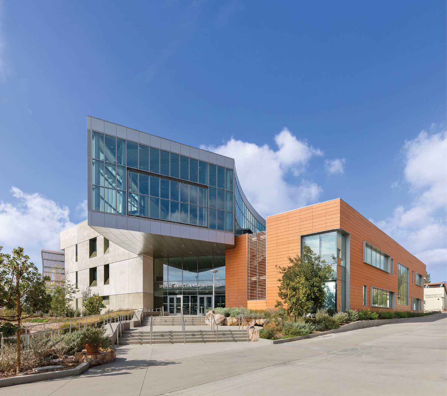 building with second-story glass walkway